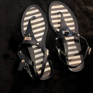 Henri Bendel Sandals